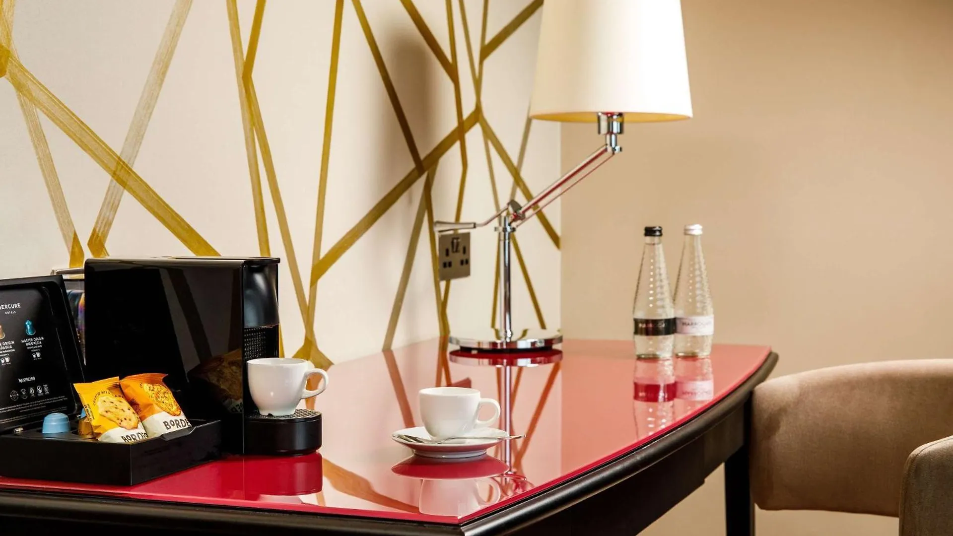 Holland House Hotel Cardiff By Sunday