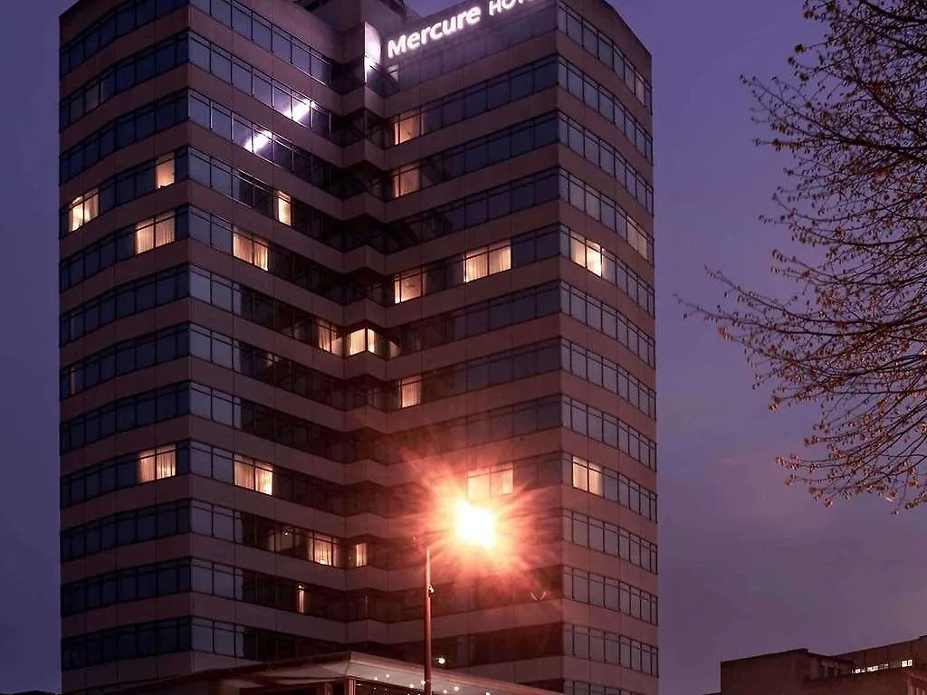 Holland House Hotel Cardiff By Sunday 4*,