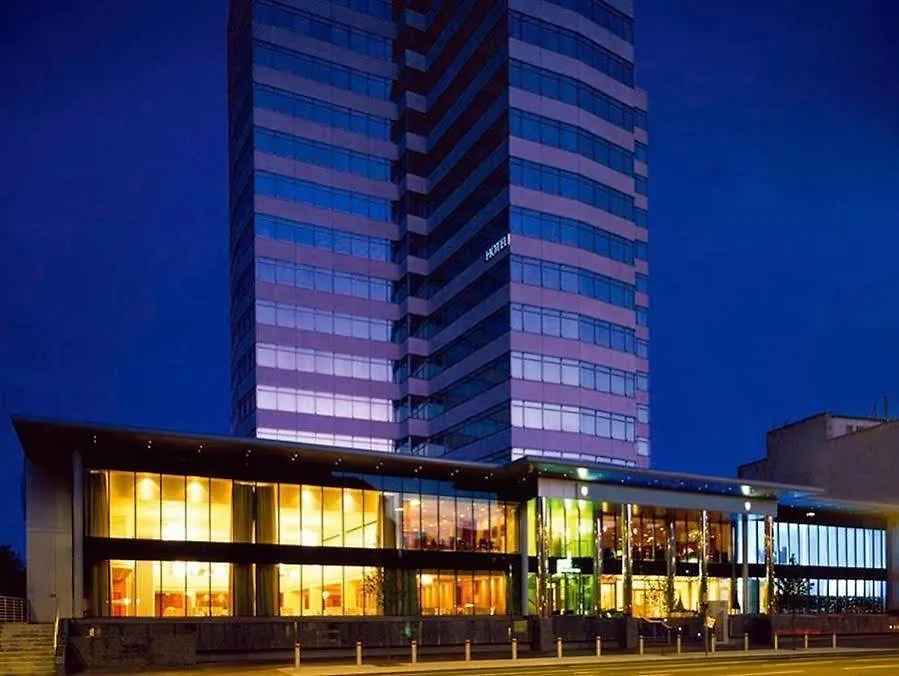 Holland House Hotel Cardiff By Sunday