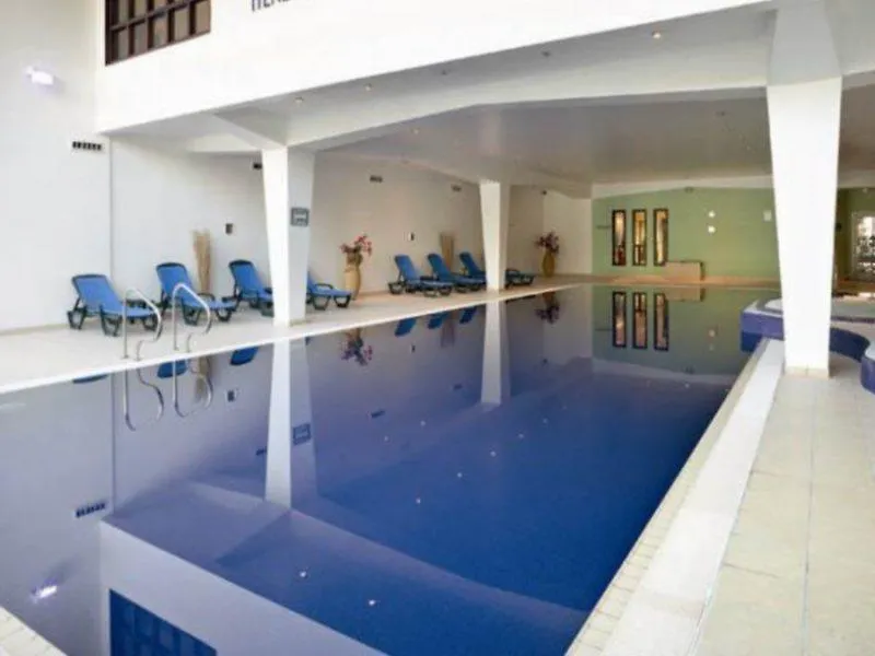 Holland House Hotel Cardiff By Sunday